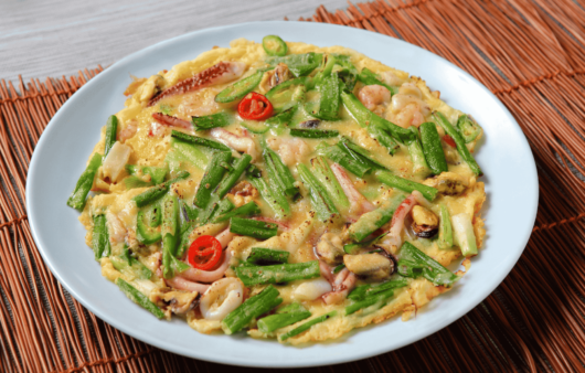 Haemul Pajeon (Seafood Pancake)