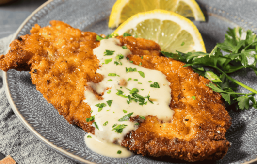 Rahmschnitzel (Cream Schnitzel)